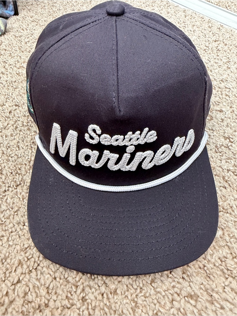 New Era Seattle Mariners Black Cap with White Rope Trim